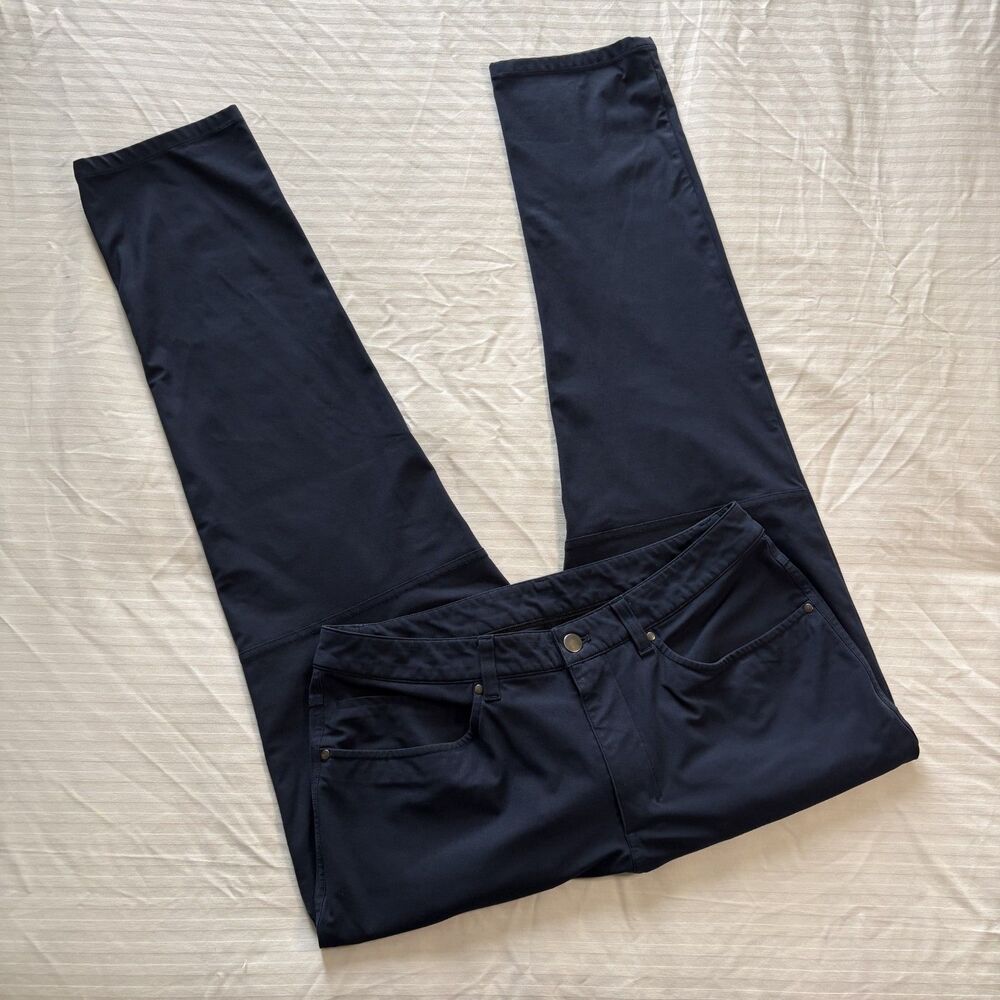 Lululemon ABC Slim-Fit 5 Pocket Pant